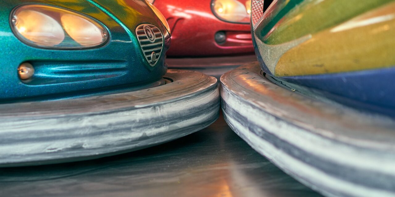bumper-cars-4390958_1280 coches de choque